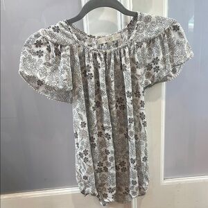 LOFT Women's Floral Top - Black and White